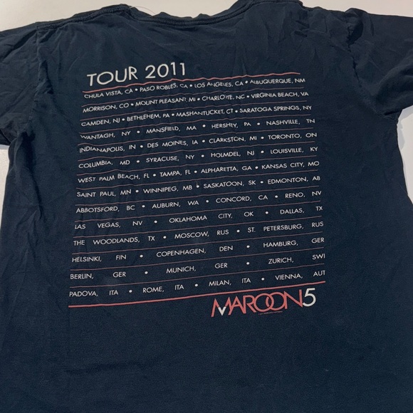 Distressed 2011‎ Maroon 5 Tour Merch - Picture 5 of 7